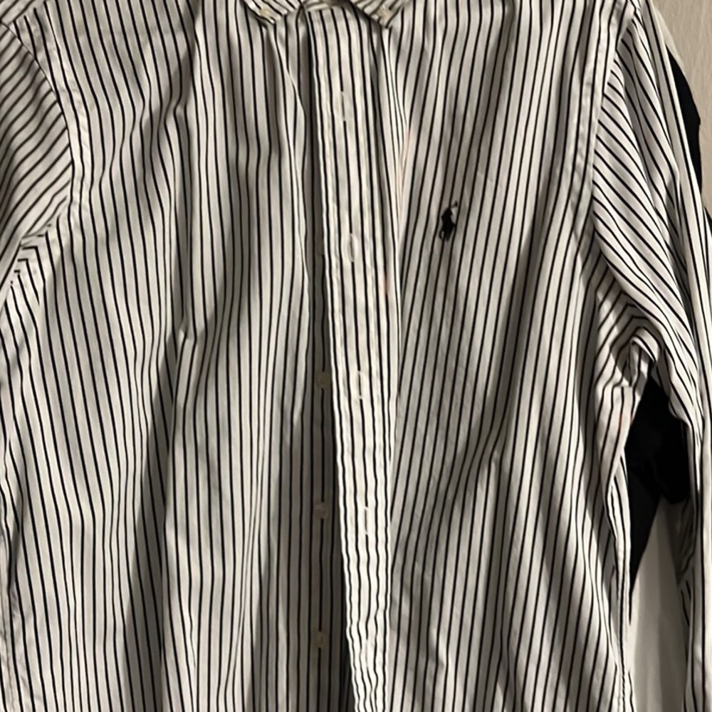 Shirts - Picture 4 of 12